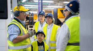 PRODUCCIÓN FUEGUINA EN PRIMER PLANO: GOBIERNO REALIZÓ ACTIVIDADES EN RÍO GRANDE Y USHUAIA POR EL DÍA DE LA INDUSTRIA