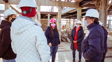 Castillo y Cubino recorrieron los avances de obra de la nueva escuela técnica de Margen Sur en Río Grande