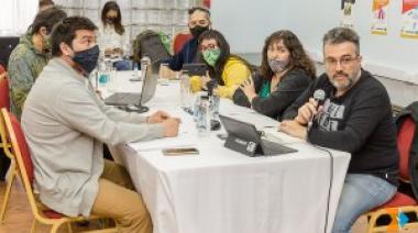 SUTEF y SADOP plantearon diversos temas al sistema educativo