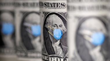 En 2020 el dólar libre subió 110%, triplicó la inflación y seguirá presionado en 2021