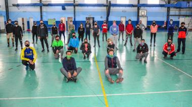 "Promoviendo Arraigo 2021" es un programa para jóvenes que desarrollan sus estudios superiores en Ushuaia