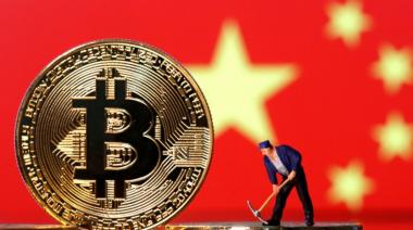 El derrumbe del Bitcoin, que comenzó a recuperarse anoche, develó un mercado altamente especulativo en la Argentina