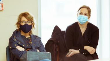 "Hay que apoyar a los trabajadores de la salud para que sigan enfrentando la pandemia con fuerza"