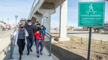 Se inauguró el nuevo puente peatonal