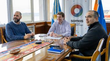 El gobernador Melella firmó convenio con Empresa Powerchina para desarrollar proyectos energéticos