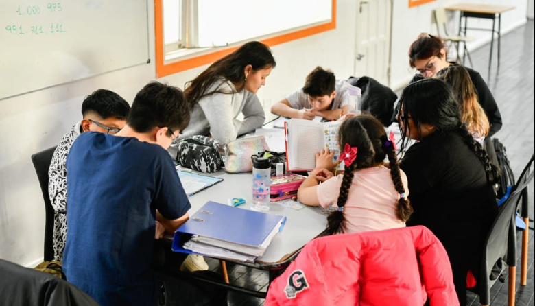 PROGRAMA APRENDO EN MI BARRIO: MÁS DE 650 ESTUDIANTES RECIBIERON ACOMPAÑAMIENTO EDUCATIVO EN 29 SEDES ESTE AÑO