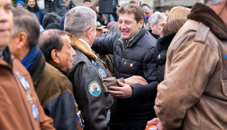 EL GOBERNADOR MELELLA ENCABEZÓ EL ACTO CENTRAL POR EL 44° ANIVERSARIO DEL DÍA DEL VETERANO Y DE LOS CAÍDOS EN LA GUERRA DE MALVINAS
