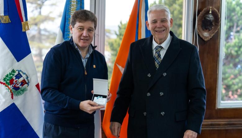 TIERRA DEL FUEGO FORTALECE SU AGENDA INTERNACIONAL CON EMBAJADORES DE CHILE, REPÚBLICA DOMINICANA Y COSTA RICA