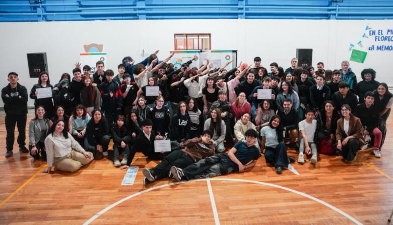 CULMINÓ LA INSTANCIA PROVINCIAL DE PARLAMENTO JUVENIL DEL MERCOSUR CON JÓVENES Y DOCENTES DE LAS TRES LOCALIDADES