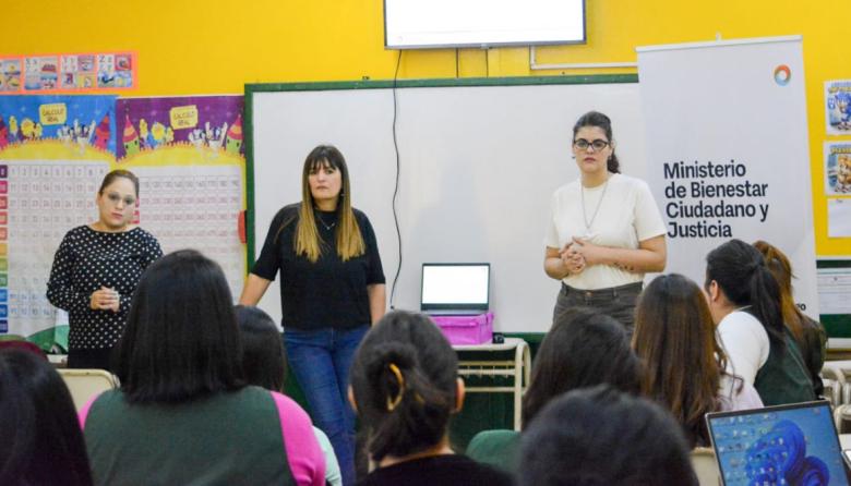 GOBIERNO REALIZA CAPACITACIONES PARA FORTALECER EL ABORDAJE DE LAS VIOLENCIAS POR MOTIVOS DE GÉNERO EN EL ÁMBITO EDUCATIVO