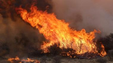Siguen activos incendios en cercanías de La Cumbre y Alpa Corral pero se contuvo el de Carlos Paz