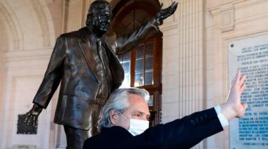 El Presidente encabezó en el CCK un acto de homenaje a Néstor Kirchner, al cumplirse 10 años de su fallecimiento.