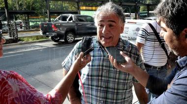 Gremios docentes dicen que las aulas actuarán como "burbujas de hacinamiento"