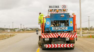 Vialidad provincial realiza trabajos de demarcación sobre la Ruta 3