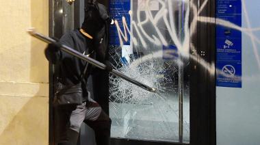 Cataluña: la quinta noche de protestas terminó con 34 detenidos