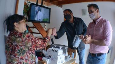 Entrega de herramientas de trabajos a emprendedores de Ushuaia