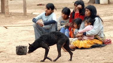 Ante el pago de la deuda, piden que se priorice terminar con la indigencia de menores