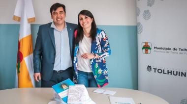 Ana Paula Cejas juró como secretaria de Gobierno del Municipio de Tolhuin