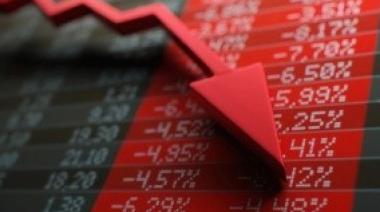 Mercados: los bonos argentinos siguen en picada y el riesgo país se acerca a los 3.000 puntos