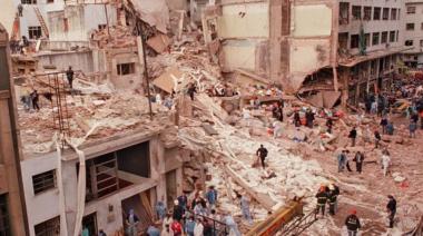 A 28 años del atentado terrorista, la AMIA renovó el reclamo de justicia por las víctimas: “¿Cómo se explica tanta impunidad?”
