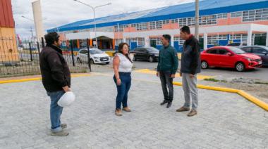 Avanzan trabajos de puesta en valor de estacionamientos y espacios comunes en edificios