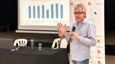 "Cuando acontece un suicidio hay que involucrarnos teniendo en cuenta la complejidad de la situación lo  que también incluye la comunicación"