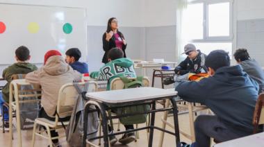 EDUCACIÓN CONTINÚA REFORZANDO SU COMPROMISO CON LA CONVIVENCIA ESCOLAR EN EL NIVEL SECUNDARIO