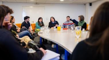GOBIERNO SOSTIENE ESPACIOS DE DIÁLOGO CON JÓVENES ESTUDIANTES DE LA PROVINCIA
