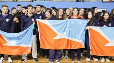 GOBIERNO ACOMPAÑÓ EL INICIO DEL CAMPEONATO ARGENTINO DE SELECCIONES MAYORES Y SUB-19 DE HOCHEY PISTA  