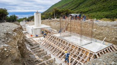 COMENZÓ EL MONTAJE DEL NUEVO MEDIO DE ELEVACIÓN DEL CERRO MARTIAL