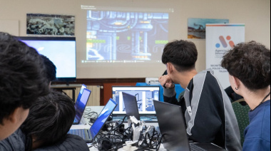 MÁS DE 300 ESTUDIANTES PARTICIPARON DEL ENCUENTRO TECNOLÓGICO “JAM RUTA GAMER”