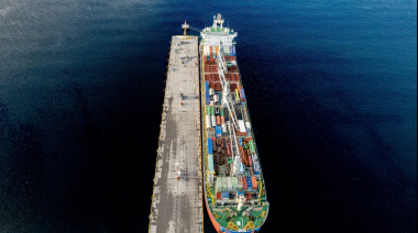 ARRIBÓ EL BARCO CON LAS 6200 TONELADAS DE EQUIPAMIENTO PARA LA NUEVA USINA DE USHUAIA