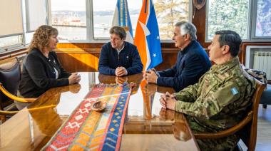MELELLA REITERÓ LA IMPORTANCIA ESTRATÉGICA DE TIERRA DEL FUEGO Y RESPALDÓ LA REACTIVACIÓN DEL PROYECTO DE LA BASE NAVAL INTEGRADA